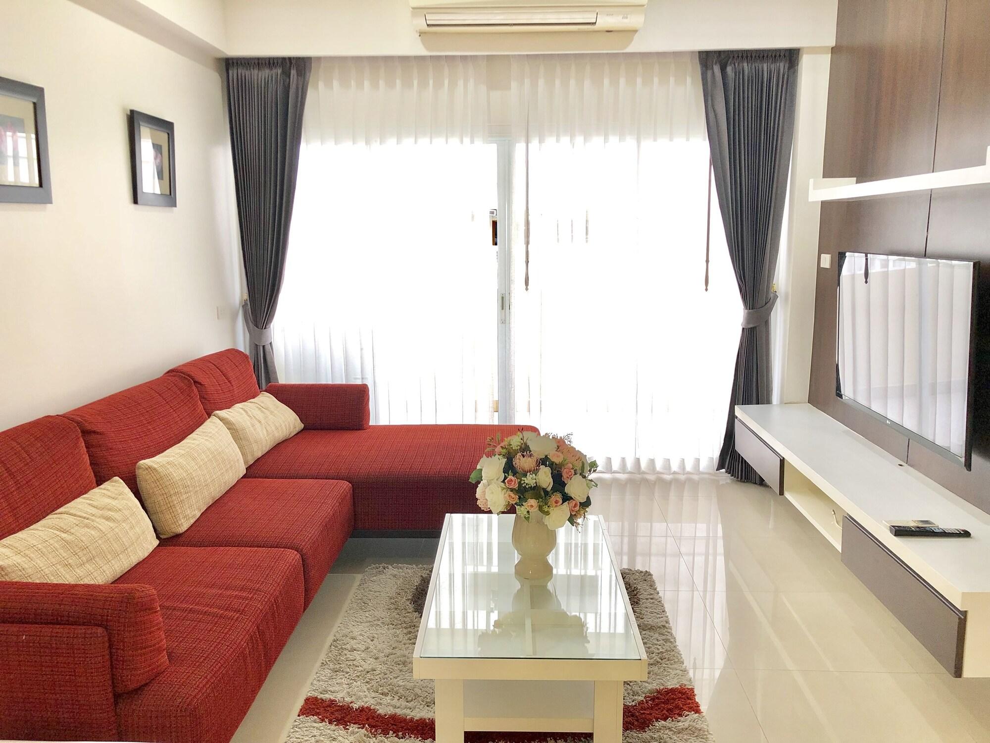 14 Place Sukhumvit Suites Бангкок Экстерьер фото